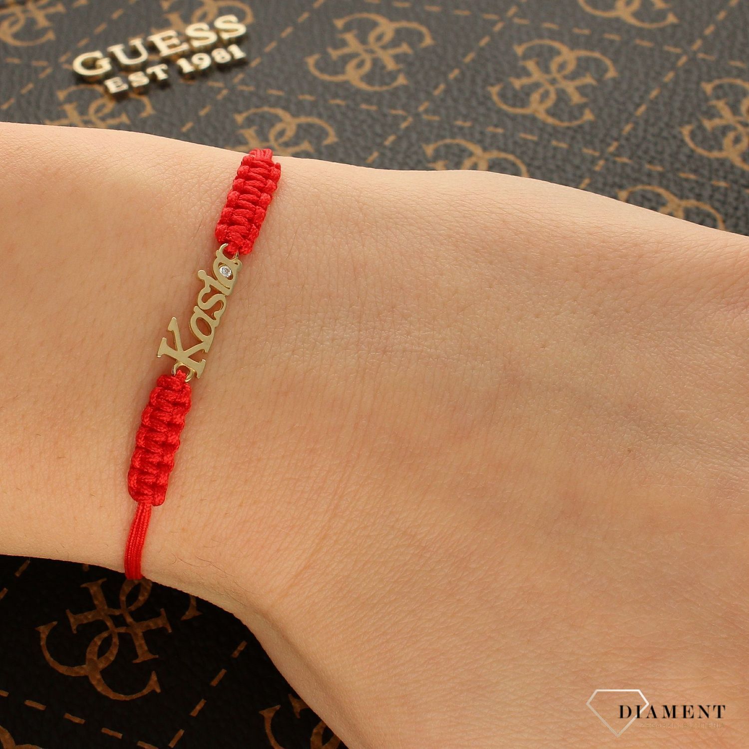 Złota bransoletka na czerwonym sznureczku z imieniem KASIA BR 6599 (1).jpg